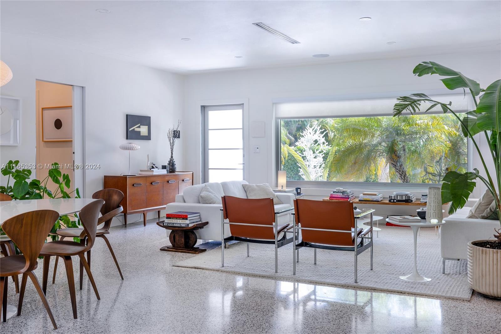 635 NE 52nd St, Miami, Florida 33137, 2 Bedrooms Bedrooms, ,2 BathroomsBathrooms,Residentiallease,For Rent,635 NE 52nd St,A11565353