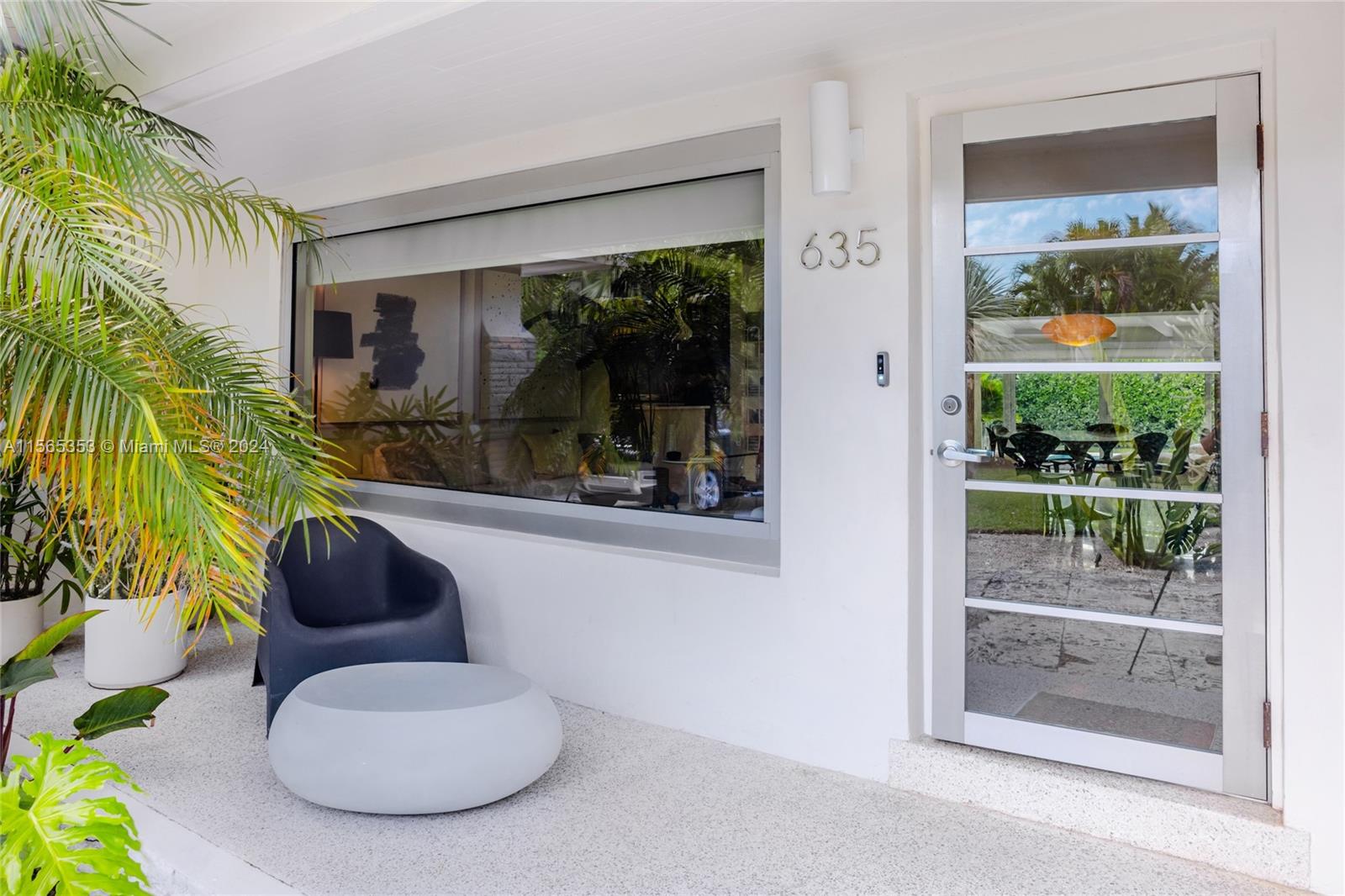 635 NE 52nd St, Miami, Florida 33137, 2 Bedrooms Bedrooms, ,2 BathroomsBathrooms,Residentiallease,For Rent,635 NE 52nd St,A11565353