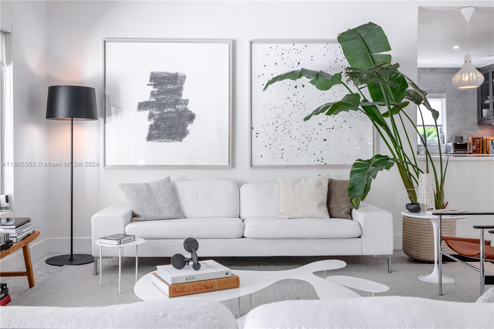 635 NE 52nd St, Miami, Florida 33137, 2 Bedrooms Bedrooms, ,2 BathroomsBathrooms,Residentiallease,For Rent,635 NE 52nd St,A11565353