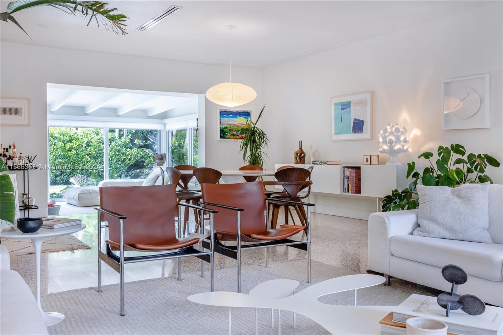 635 NE 52nd St, Miami, Florida 33137, 2 Bedrooms Bedrooms, ,2 BathroomsBathrooms,Residentiallease,For Rent,635 NE 52nd St,A11565353