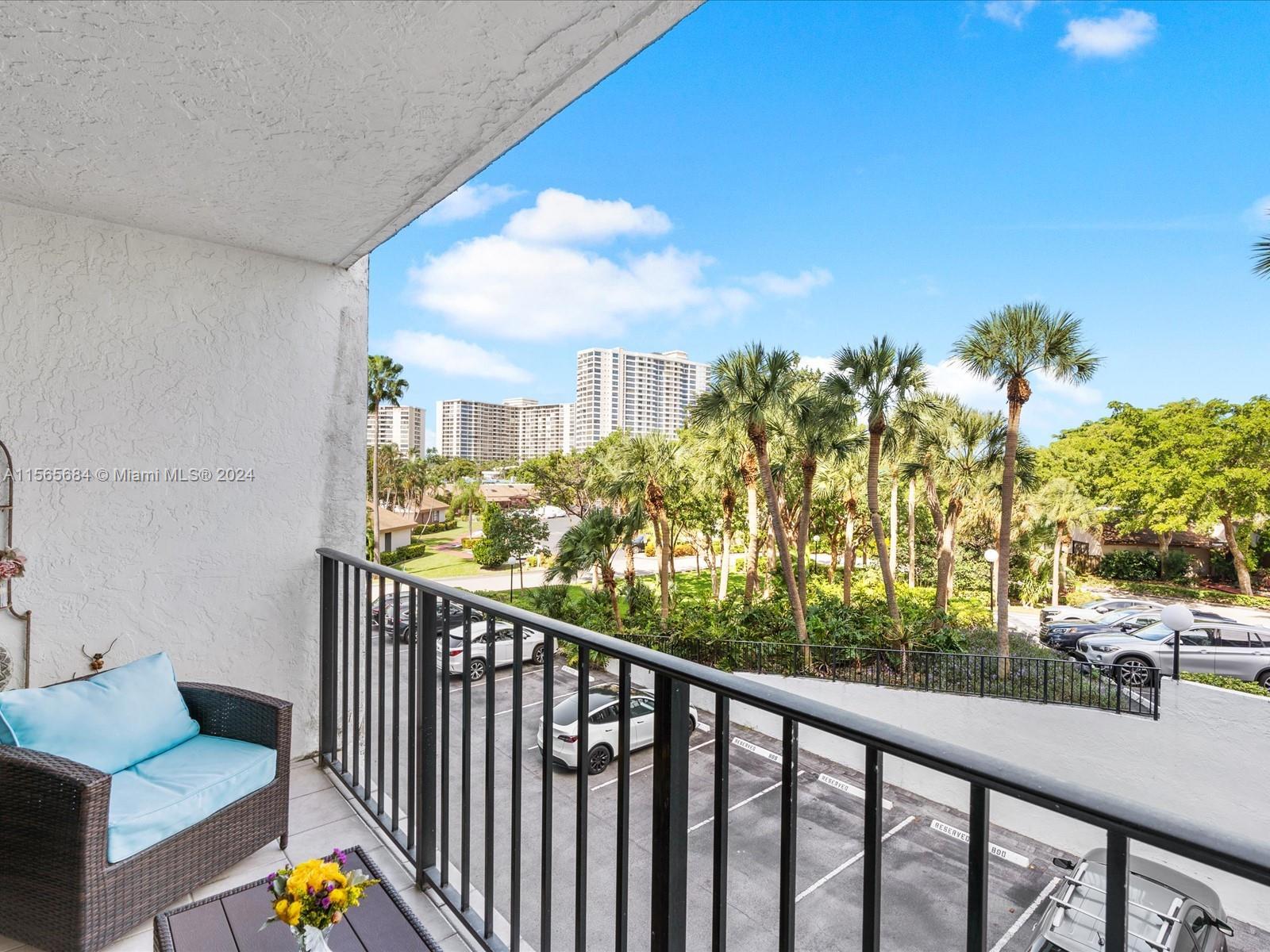 200 Leslie Dr 329, Hallandale Beach, Florida 33009, 1 Bedroom Bedrooms, ,2 BathroomsBathrooms,Residential,For Sale,200 Leslie Dr 329,A11565684