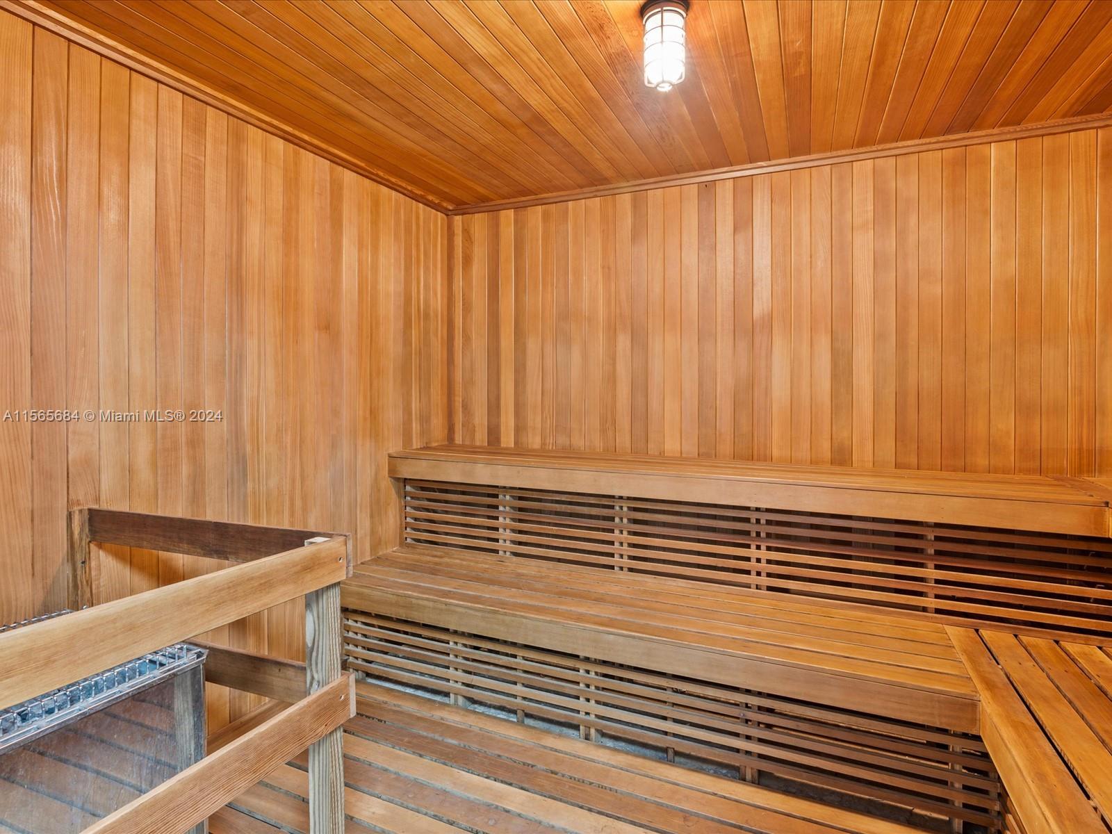 200 Leslie Dr 329, Hallandale Beach, Florida 33009, 1 Bedroom Bedrooms, ,2 BathroomsBathrooms,Residential,For Sale,200 Leslie Dr 329,A11565684