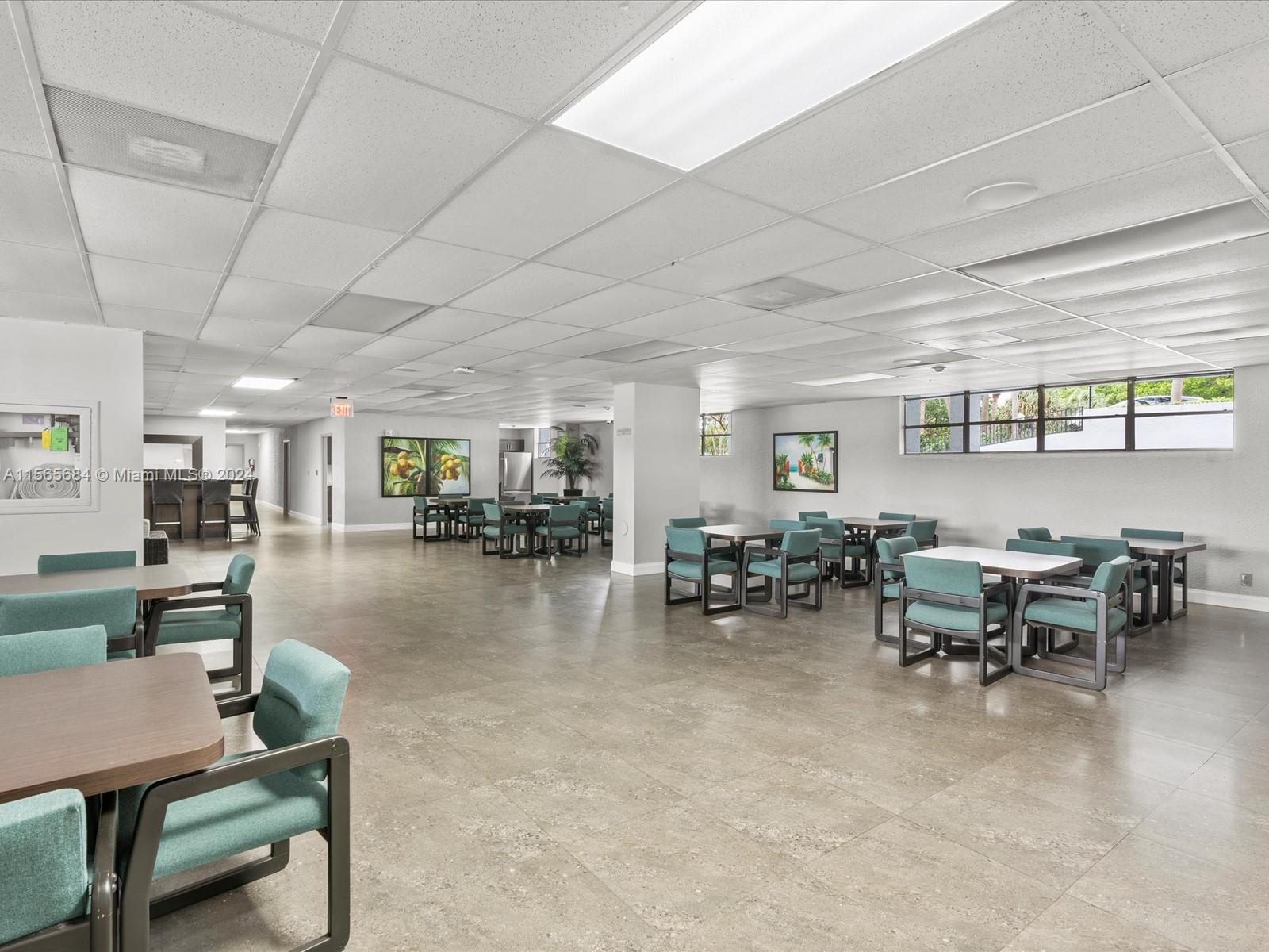 200 Leslie Dr 329, Hallandale Beach, Florida 33009, 1 Bedroom Bedrooms, ,2 BathroomsBathrooms,Residential,For Sale,200 Leslie Dr 329,A11565684