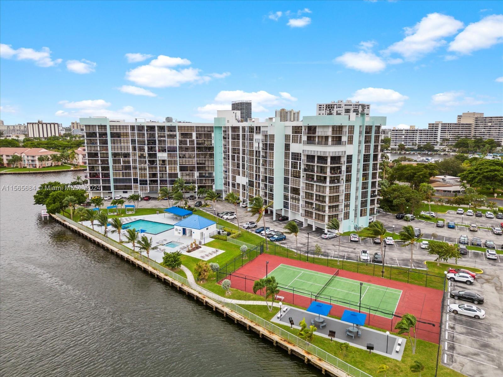 200 Leslie Dr 329, Hallandale Beach, Florida 33009, 1 Bedroom Bedrooms, ,2 BathroomsBathrooms,Residential,For Sale,200 Leslie Dr 329,A11565684