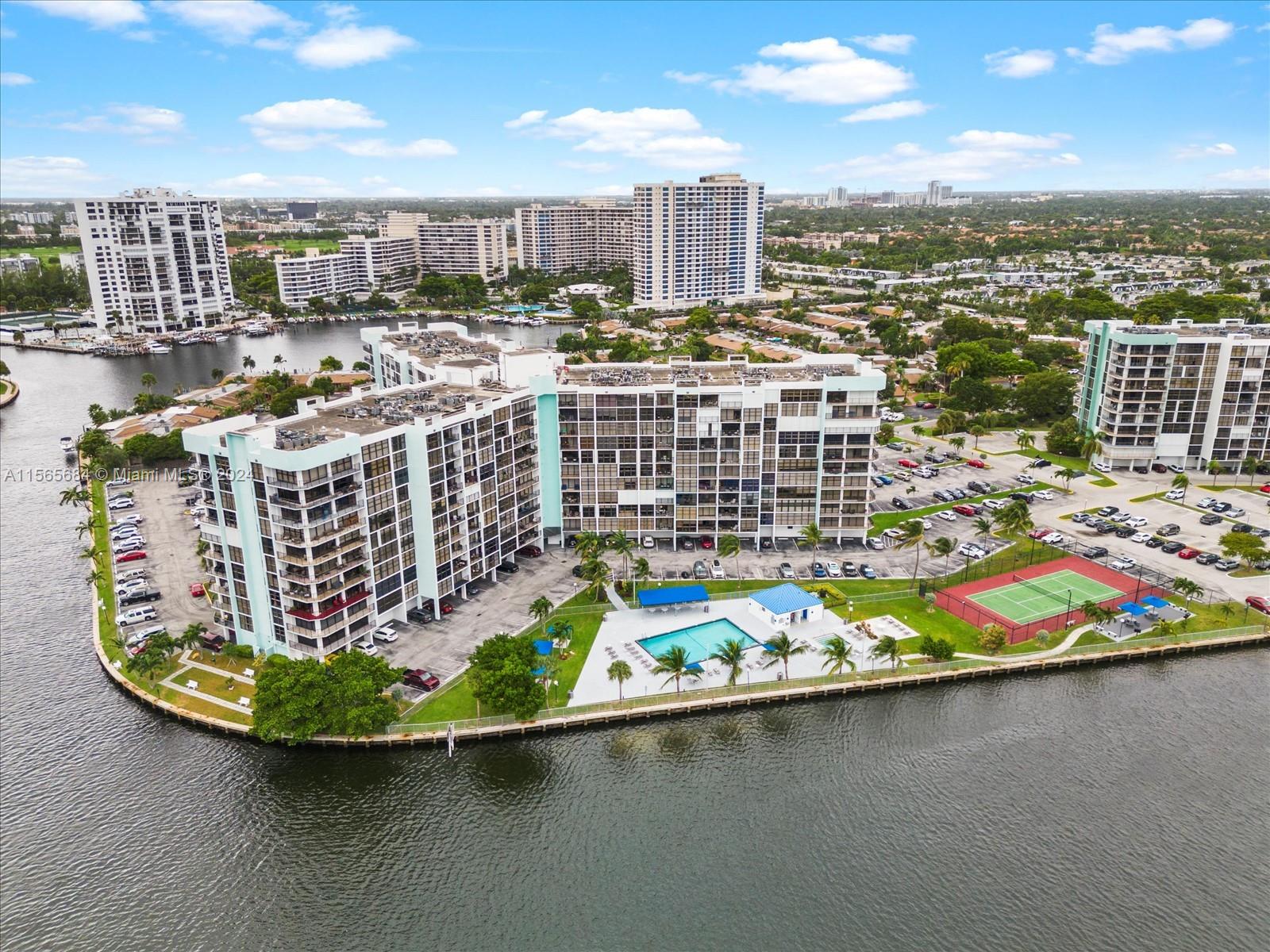 200 Leslie Dr 329, Hallandale Beach, Florida 33009, 1 Bedroom Bedrooms, ,2 BathroomsBathrooms,Residential,For Sale,200 Leslie Dr 329,A11565684