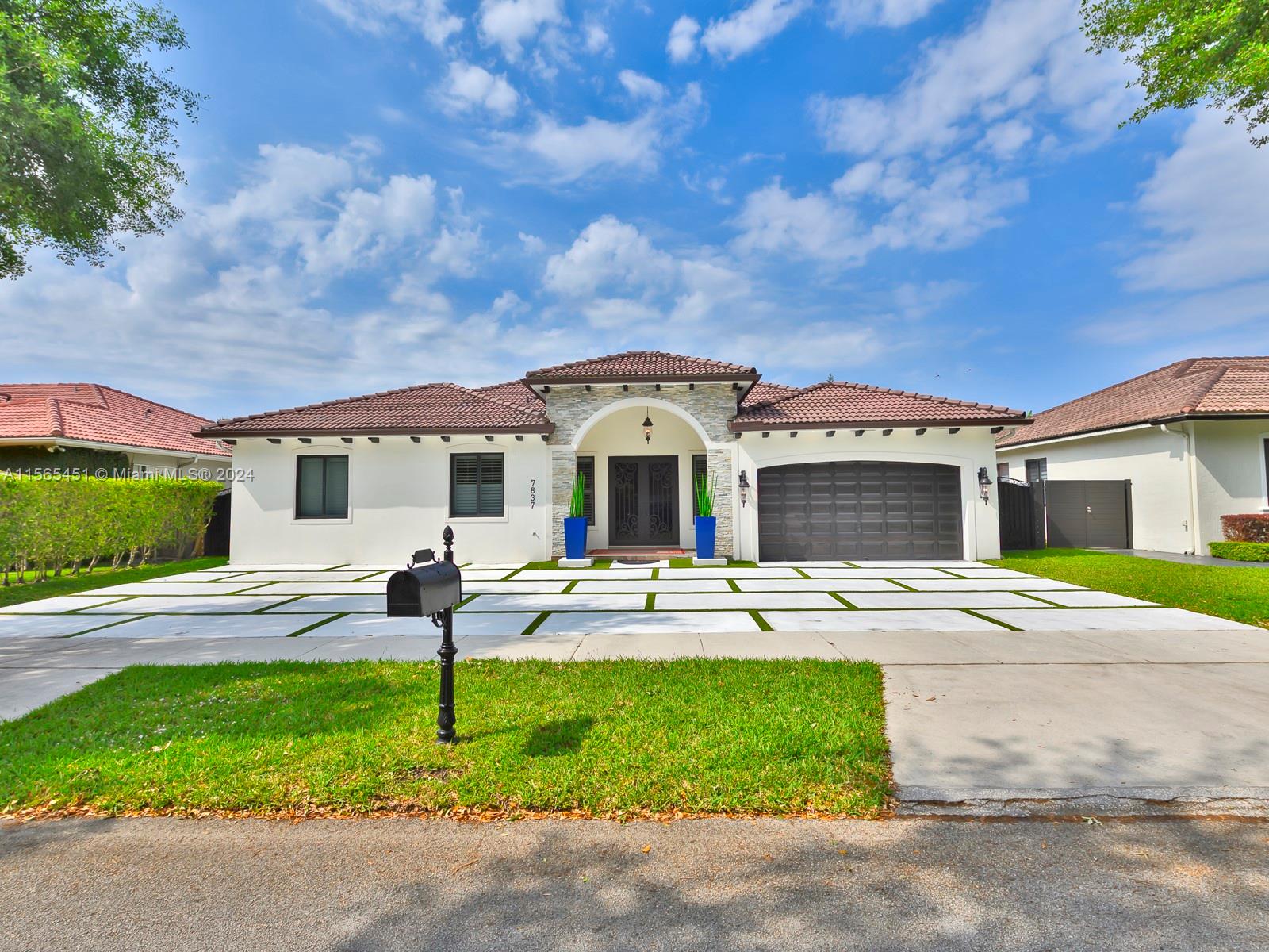 7837 NW 165th Ter  For Sale A11565451, FL