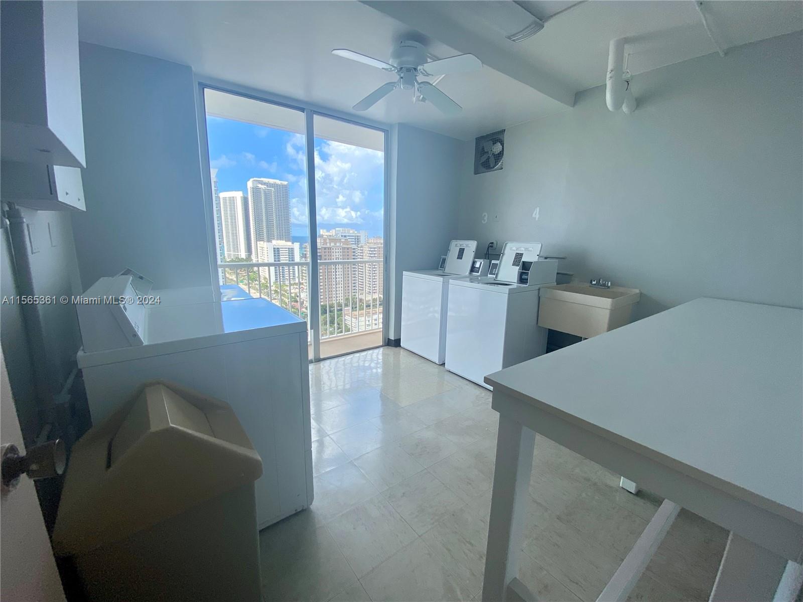 1985 S Ocean Dr 22A, Hallandale Beach, Florida 33009, 1 Bedroom Bedrooms, ,1 BathroomBathrooms,Residentiallease,For Rent,1985 S Ocean Dr 22A,A11565361