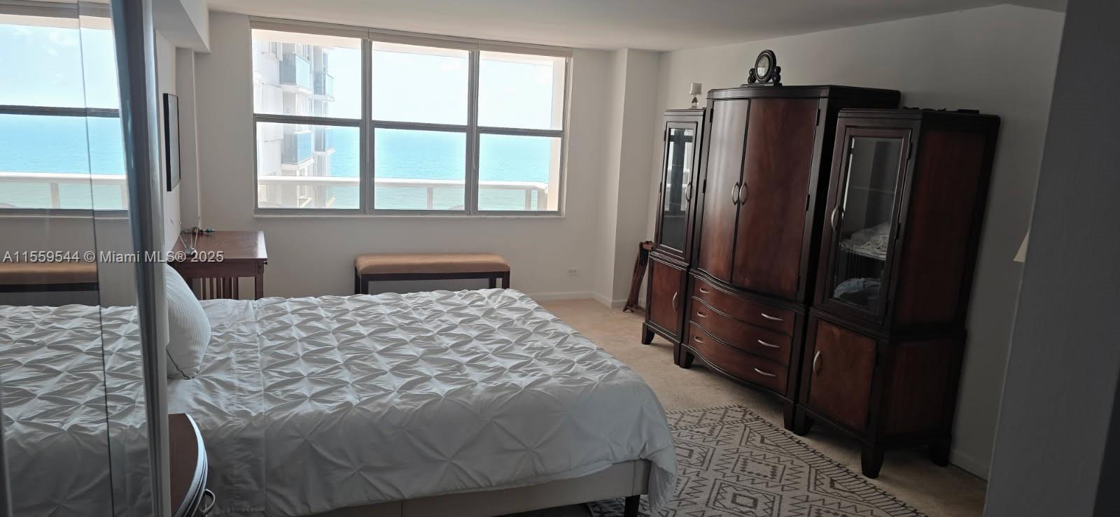 6039 Collins Ave 1110, Miami Beach, Florida 33140, 1 Bedroom Bedrooms, ,2 BathroomsBathrooms,Residentiallease,For Rent,6039 Collins Ave 1110,A11559544