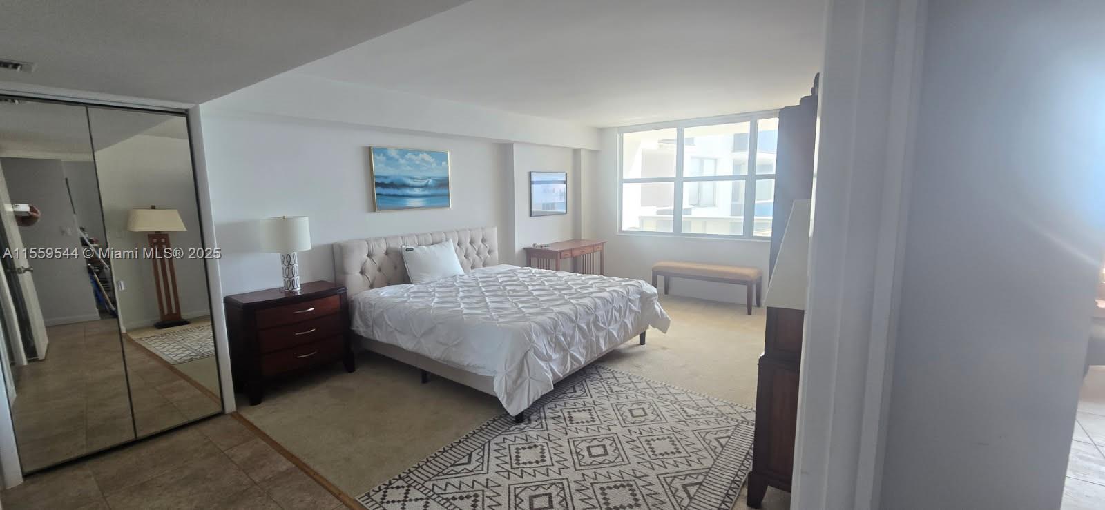 6039 Collins Ave 1110, Miami Beach, Florida 33140, 1 Bedroom Bedrooms, ,2 BathroomsBathrooms,Residentiallease,For Rent,6039 Collins Ave 1110,A11559544