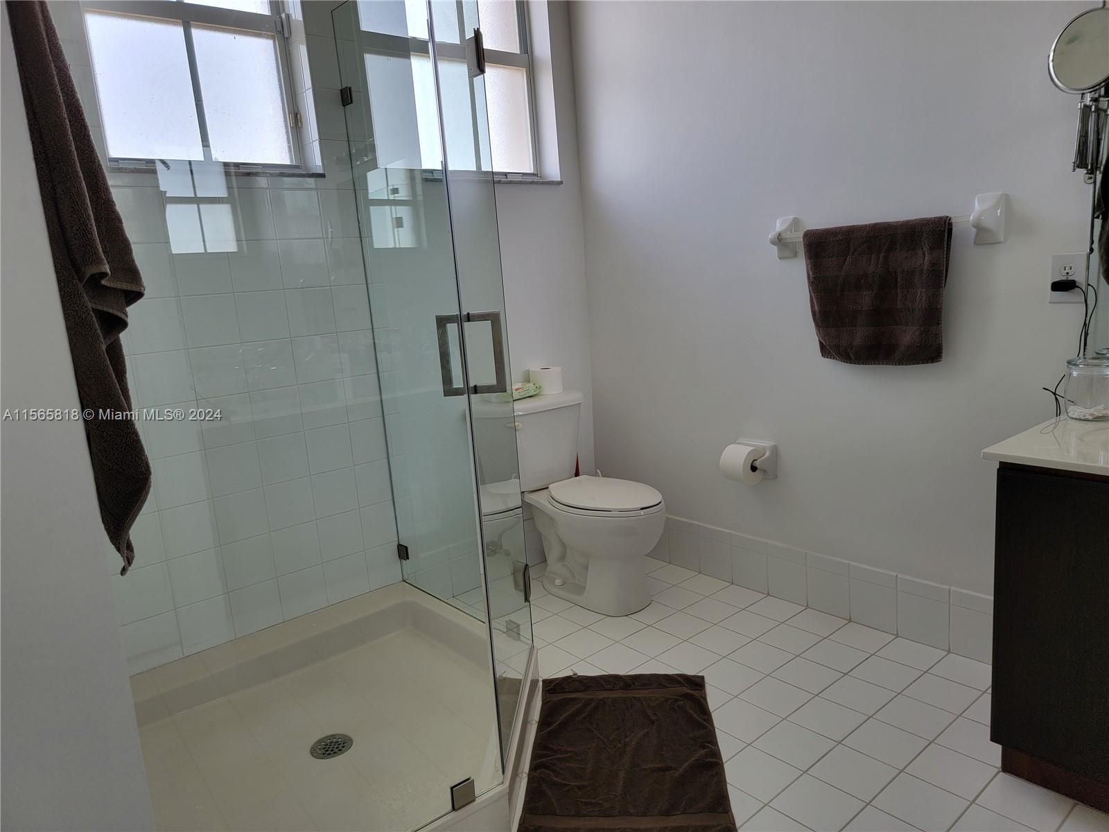 15375 SW 9th Way 15375, Miami, Florida 33194, 3 Bedrooms Bedrooms, ,2 BathroomsBathrooms,Residentiallease,For Rent,15375 SW 9th Way 15375,A11565818