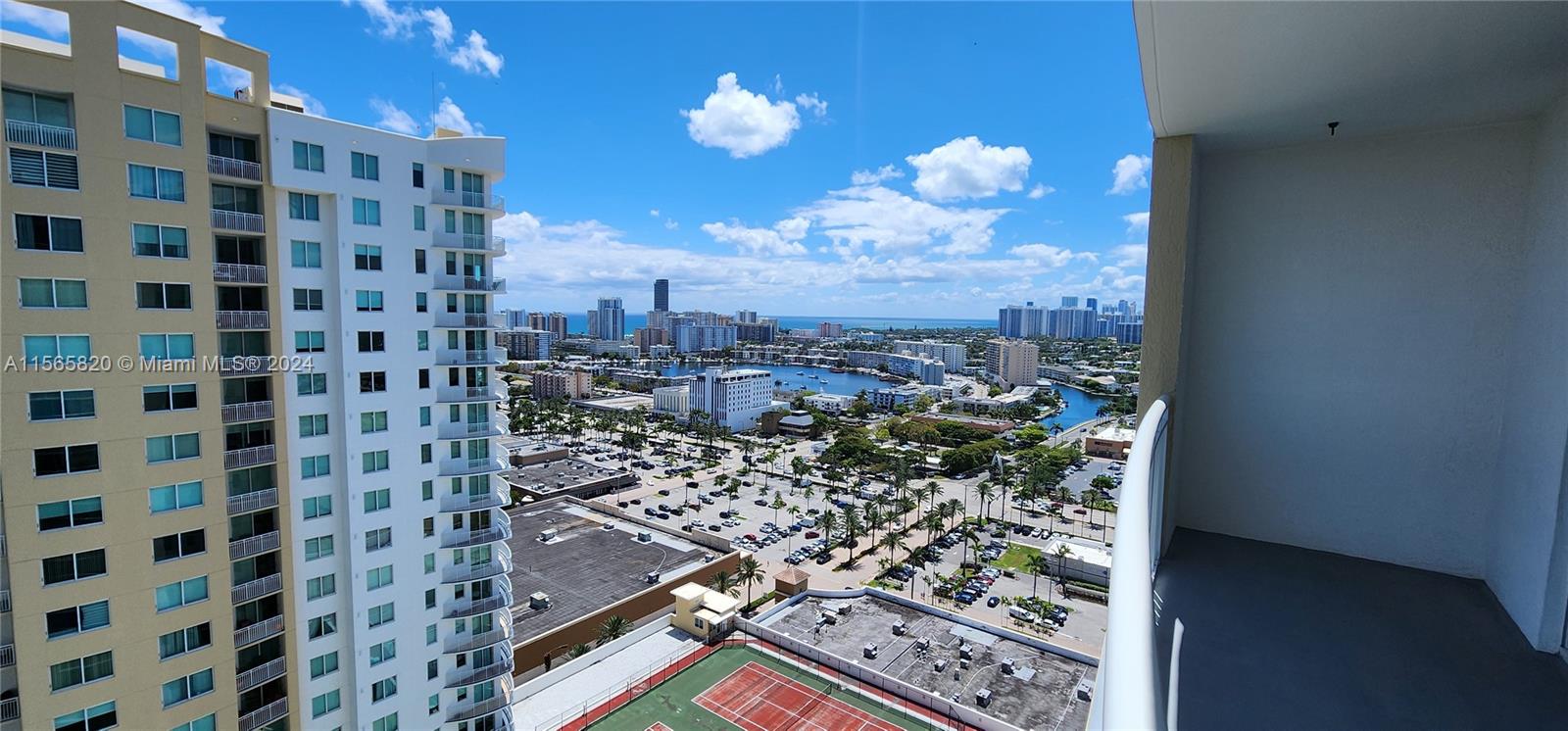 1745 E Hallandale Beach Blvd 2304W, Hallandale Beach, Florida 33009, 1 Bedroom Bedrooms, ,1 BathroomBathrooms,Residentiallease,For Rent,1745 E Hallandale Beach Blvd 2304W,A11565820