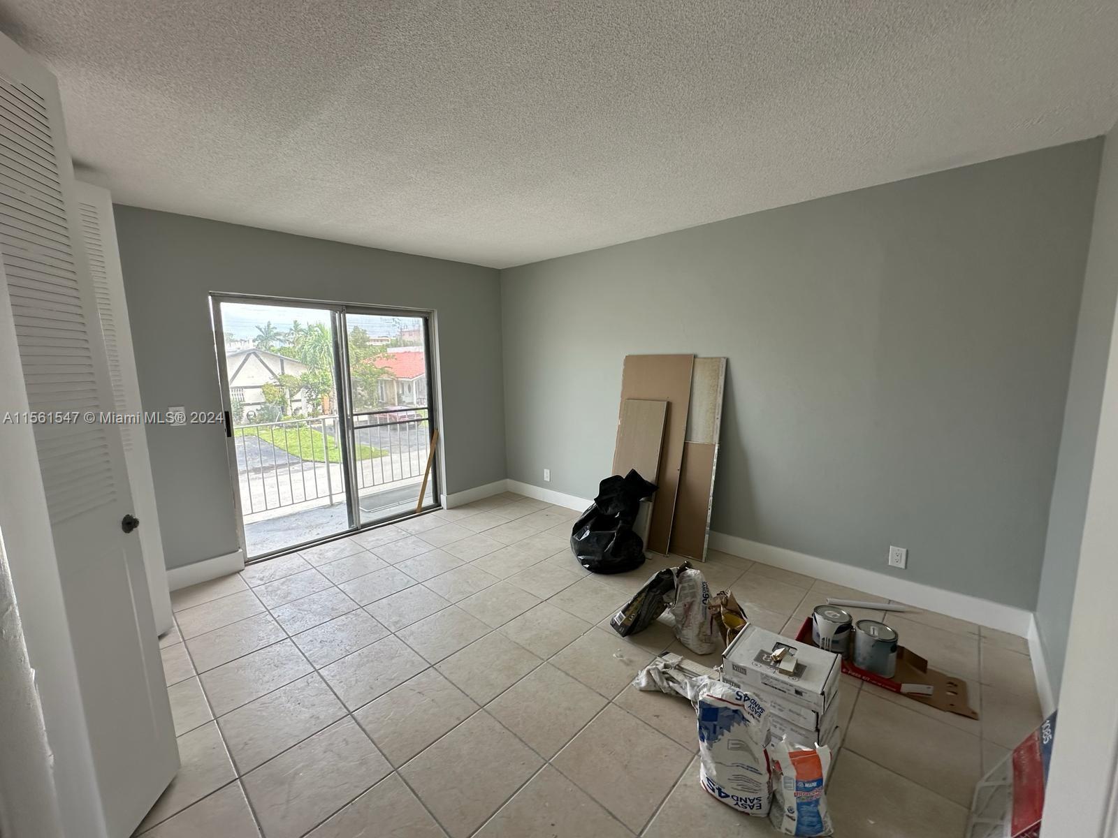 1100 NE 1st Ct 201, Hallandale Beach, Florida 33009, 2 Bedrooms Bedrooms, ,2 BathroomsBathrooms,Residentiallease,For Rent,1100 NE 1st Ct 201,A11561547