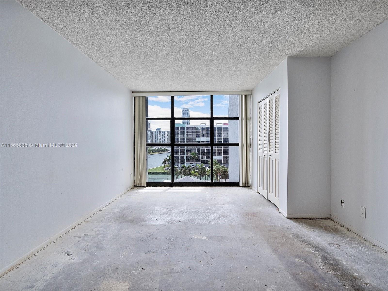 600 Parkview Dr 718, Hallandale Beach, Florida 33009, 2 Bedrooms Bedrooms, ,2 BathroomsBathrooms,Residential,For Sale,600 Parkview Dr 718,A11565835