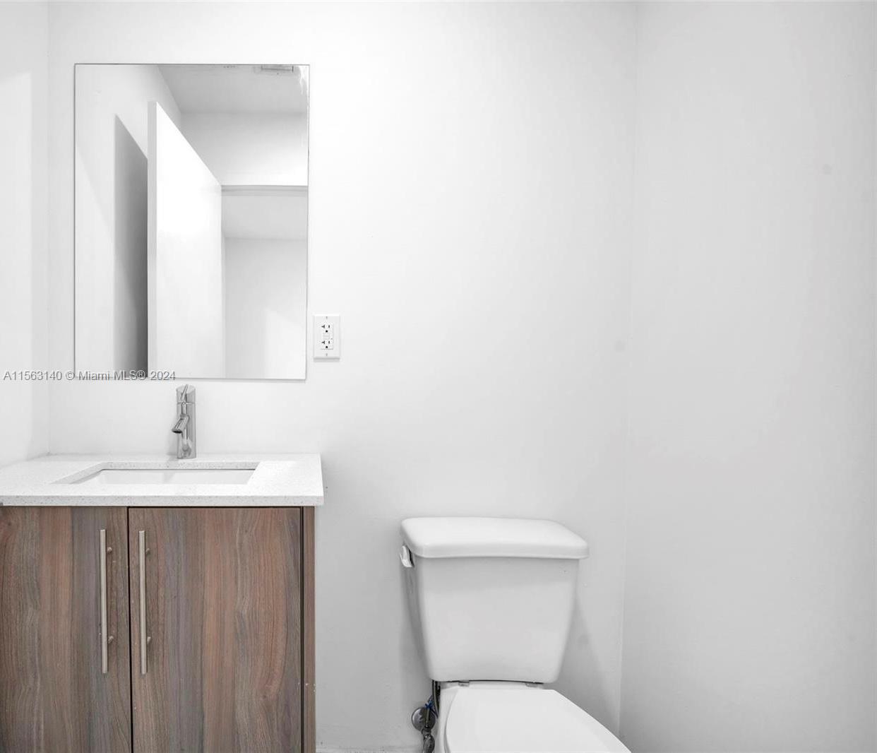 Homestead, Florida 33034, 5 Bedrooms Bedrooms, ,4 BathroomsBathrooms,Residentiallease,For Rent,A11563140