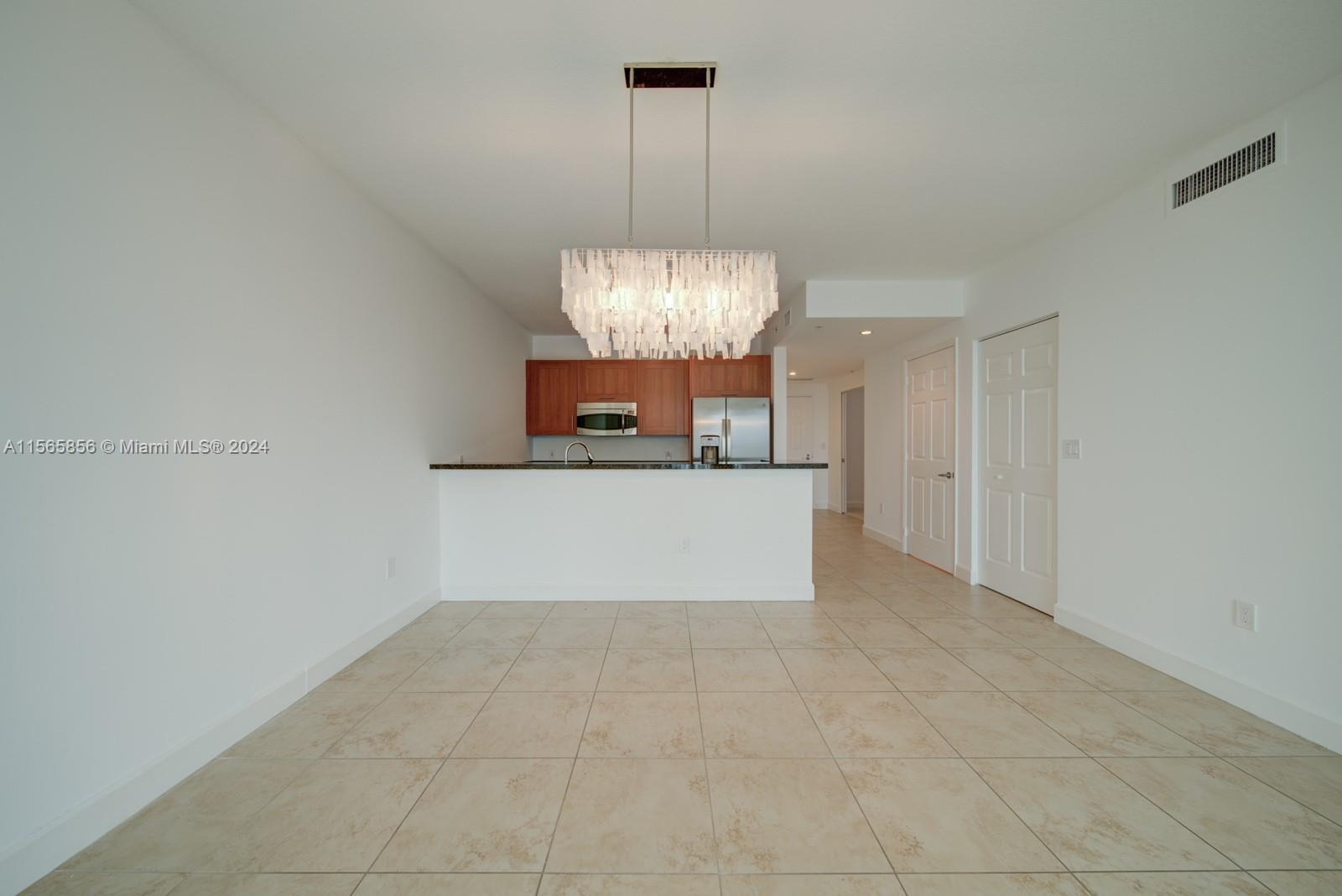 1300 Ponce De Leon Blvd 710, Coral Gables, Florida 33134, 1 Bedroom Bedrooms, ,1 BathroomBathrooms,Residentiallease,For Rent,1300 Ponce De Leon Blvd 710,A11565856