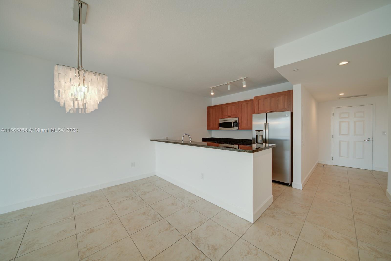 1300 Ponce De Leon Blvd 710, Coral Gables, Florida 33134, 1 Bedroom Bedrooms, ,1 BathroomBathrooms,Residentiallease,For Rent,1300 Ponce De Leon Blvd 710,A11565856