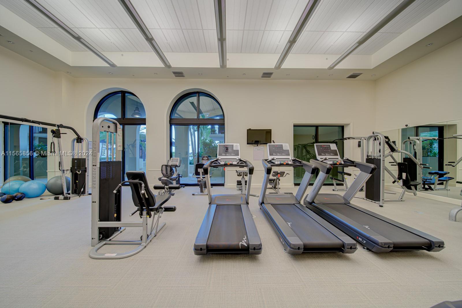 1300 Ponce De Leon Blvd 710, Coral Gables, Florida 33134, 1 Bedroom Bedrooms, ,1 BathroomBathrooms,Residentiallease,For Rent,1300 Ponce De Leon Blvd 710,A11565856