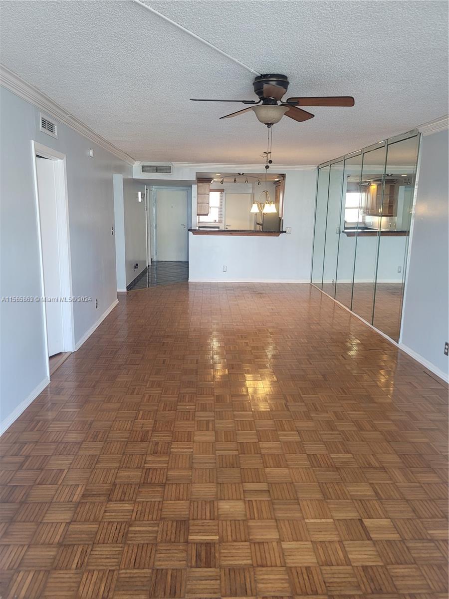 121 Golden Isles Dr 405, Hallandale Beach, Florida 33009, 2 Bedrooms Bedrooms, ,2 BathroomsBathrooms,Residentiallease,For Rent,121 Golden Isles Dr 405,A11565863