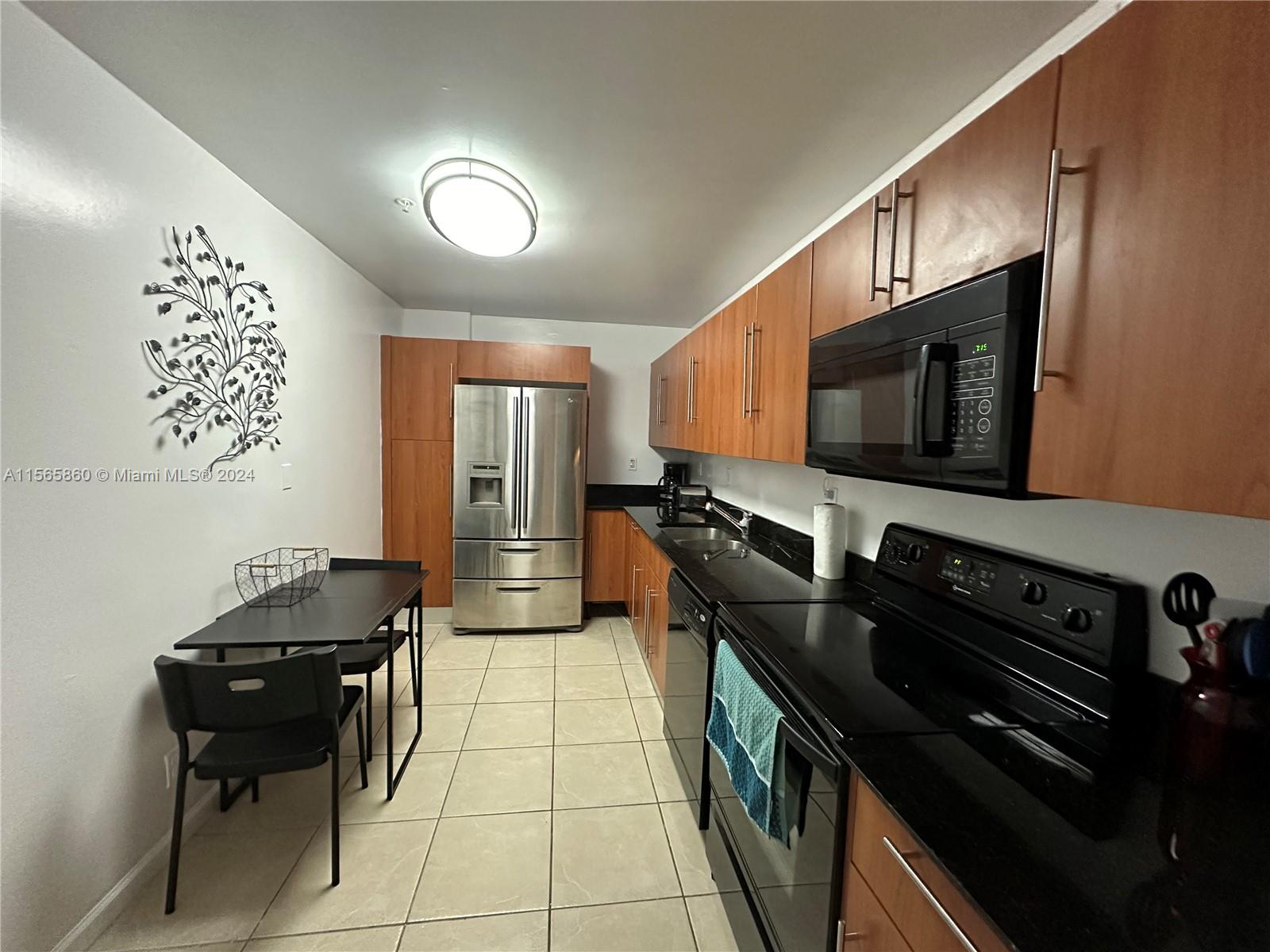 3001 S OCEAN DR 423 E, Hollywood, Florida 33019, 1 Bedroom Bedrooms, ,1 BathroomBathrooms,Residentiallease,For Rent,3001 S OCEAN DR 423 E,A11565860