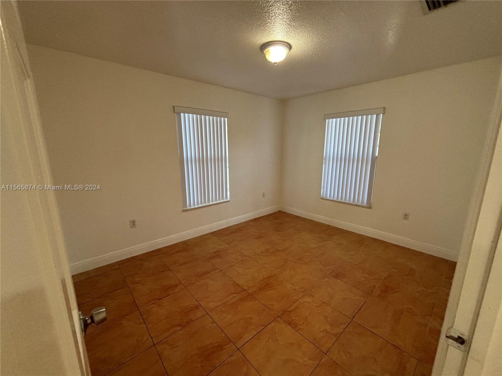 746 NW 31st Ave 746, Miami, Florida 33125, 3 Bedrooms Bedrooms, ,2 BathroomsBathrooms,Residentiallease,For Rent,746 NW 31st Ave 746,A11565874