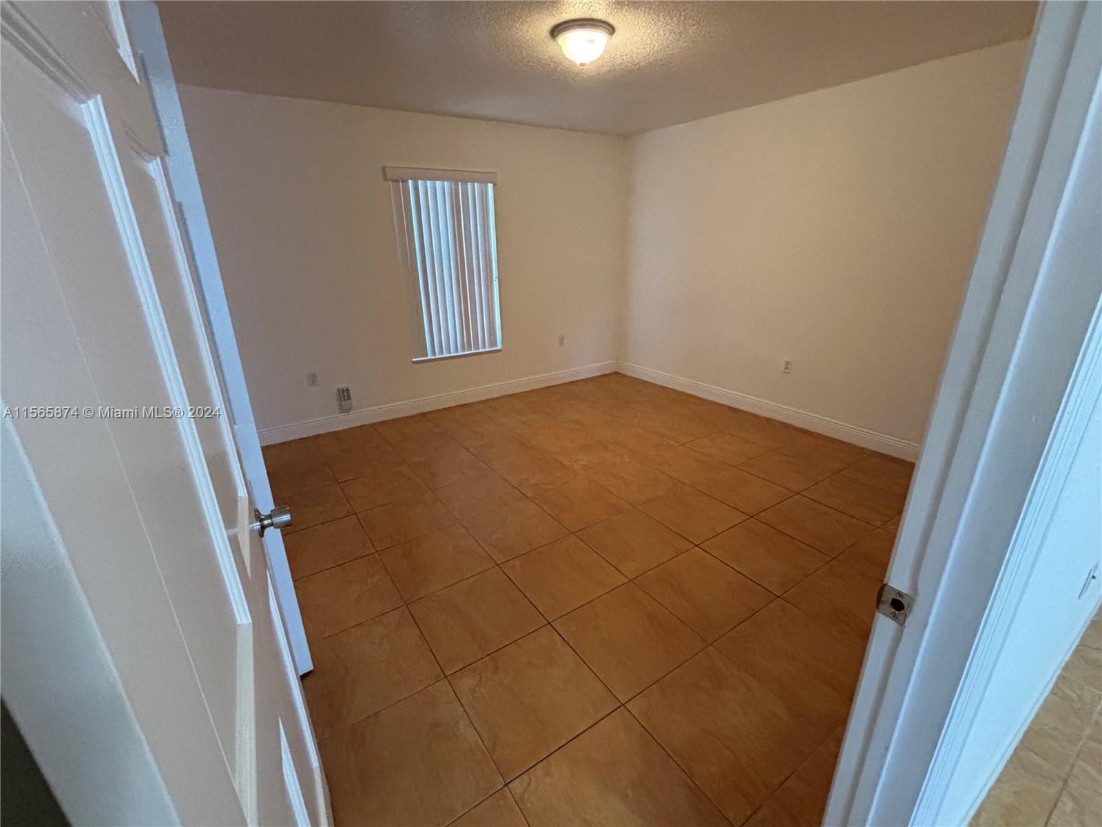 746 NW 31st Ave 746, Miami, Florida 33125, 3 Bedrooms Bedrooms, ,2 BathroomsBathrooms,Residentiallease,For Rent,746 NW 31st Ave 746,A11565874