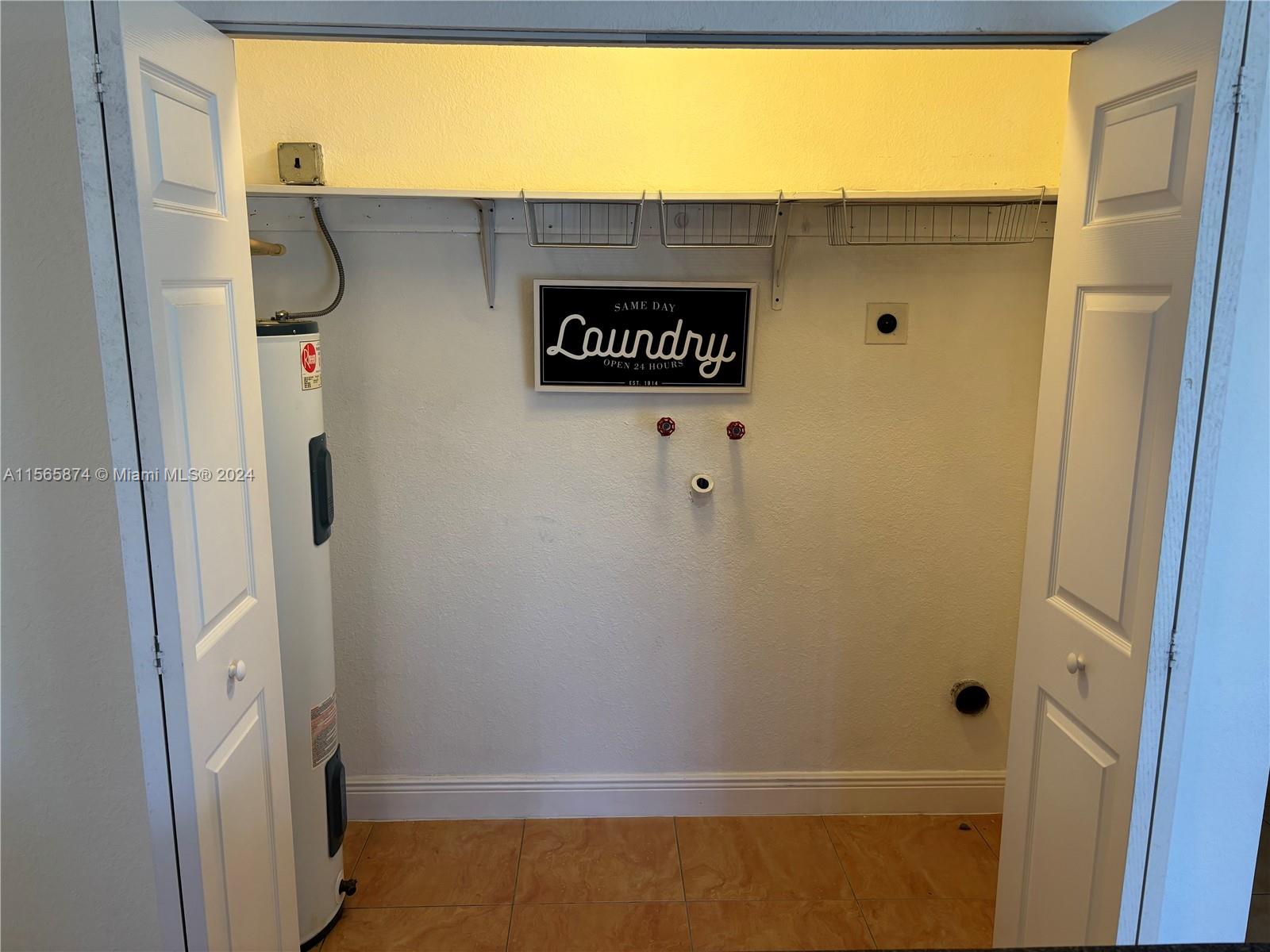 746 NW 31st Ave 746, Miami, Florida 33125, 3 Bedrooms Bedrooms, ,2 BathroomsBathrooms,Residentiallease,For Rent,746 NW 31st Ave 746,A11565874