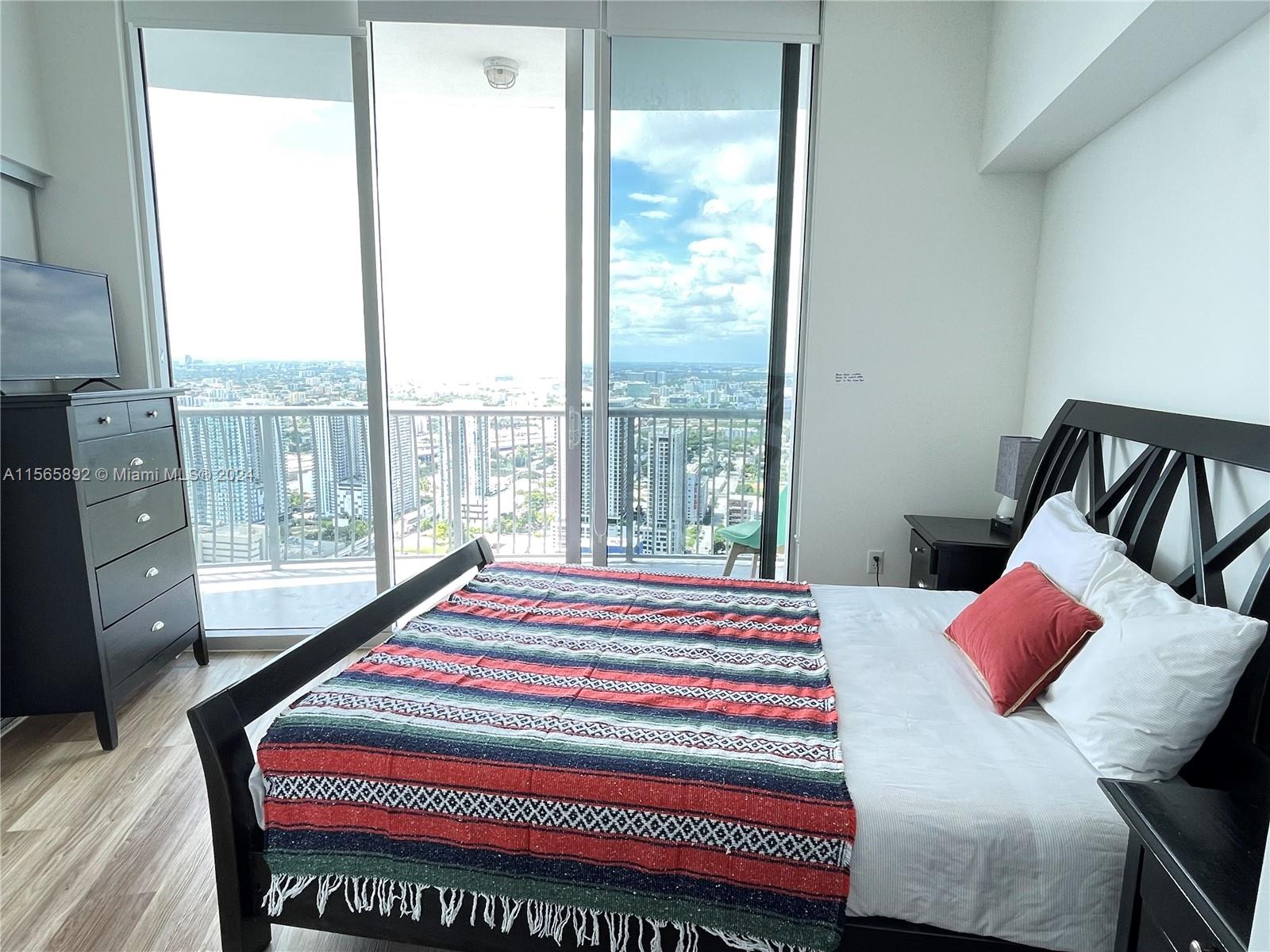 1750 N Bayshore Dr 5614, Miami, Florida 33132, 2 Bedrooms Bedrooms, ,2 BathroomsBathrooms,Residentiallease,For Rent,1750 N Bayshore Dr 5614,A11565892