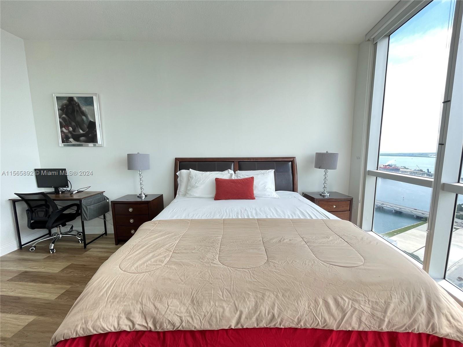 1750 N Bayshore Dr 5614, Miami, Florida 33132, 2 Bedrooms Bedrooms, ,2 BathroomsBathrooms,Residentiallease,For Rent,1750 N Bayshore Dr 5614,A11565892