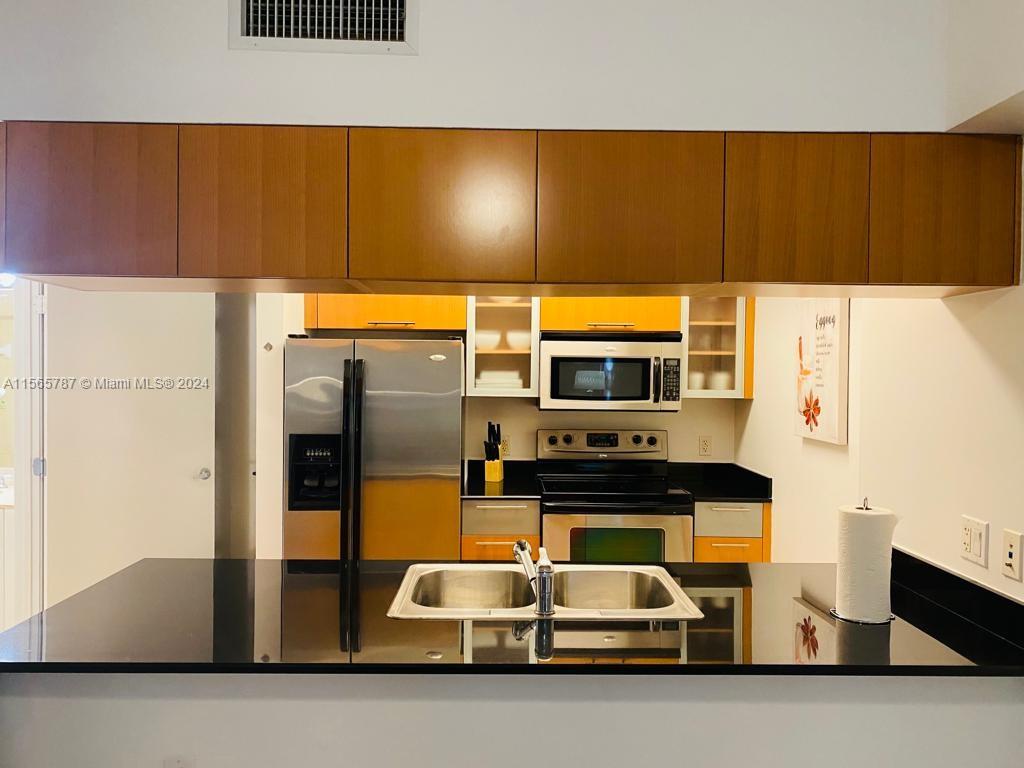 1750 N Bayshore Dr 2805, Miami, Florida 33132, 1 Bedroom Bedrooms, ,1 BathroomBathrooms,Residentiallease,For Rent,1750 N Bayshore Dr 2805,A11565787