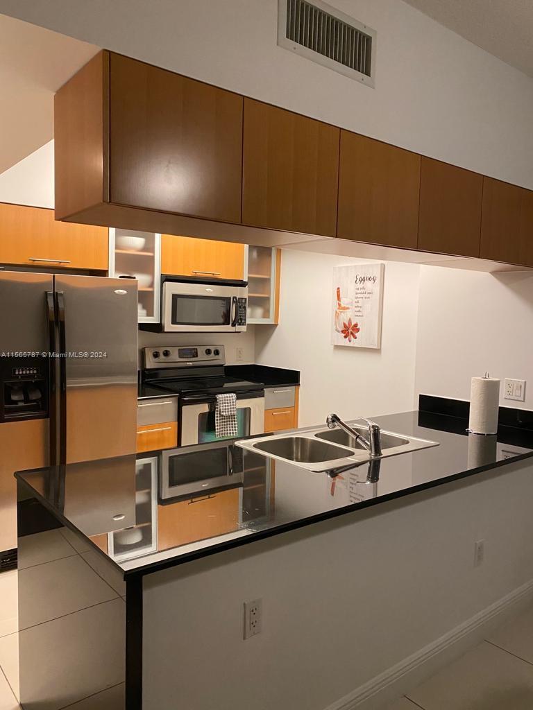 1750 N Bayshore Dr 2805, Miami, Florida 33132, 1 Bedroom Bedrooms, ,1 BathroomBathrooms,Residentiallease,For Rent,1750 N Bayshore Dr 2805,A11565787