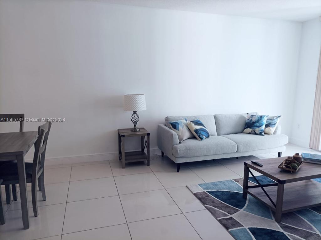 1750 N Bayshore Dr 2805, Miami, Florida 33132, 1 Bedroom Bedrooms, ,1 BathroomBathrooms,Residentiallease,For Rent,1750 N Bayshore Dr 2805,A11565787
