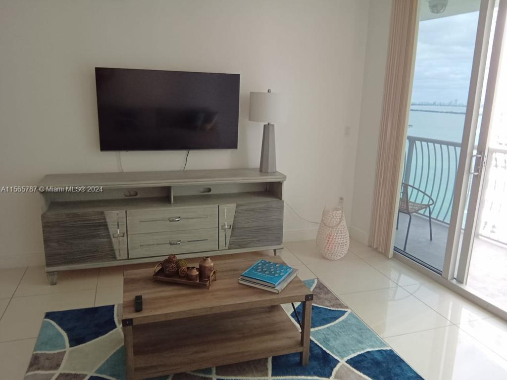 1750 N Bayshore Dr 2805, Miami, Florida 33132, 1 Bedroom Bedrooms, ,1 BathroomBathrooms,Residentiallease,For Rent,1750 N Bayshore Dr 2805,A11565787