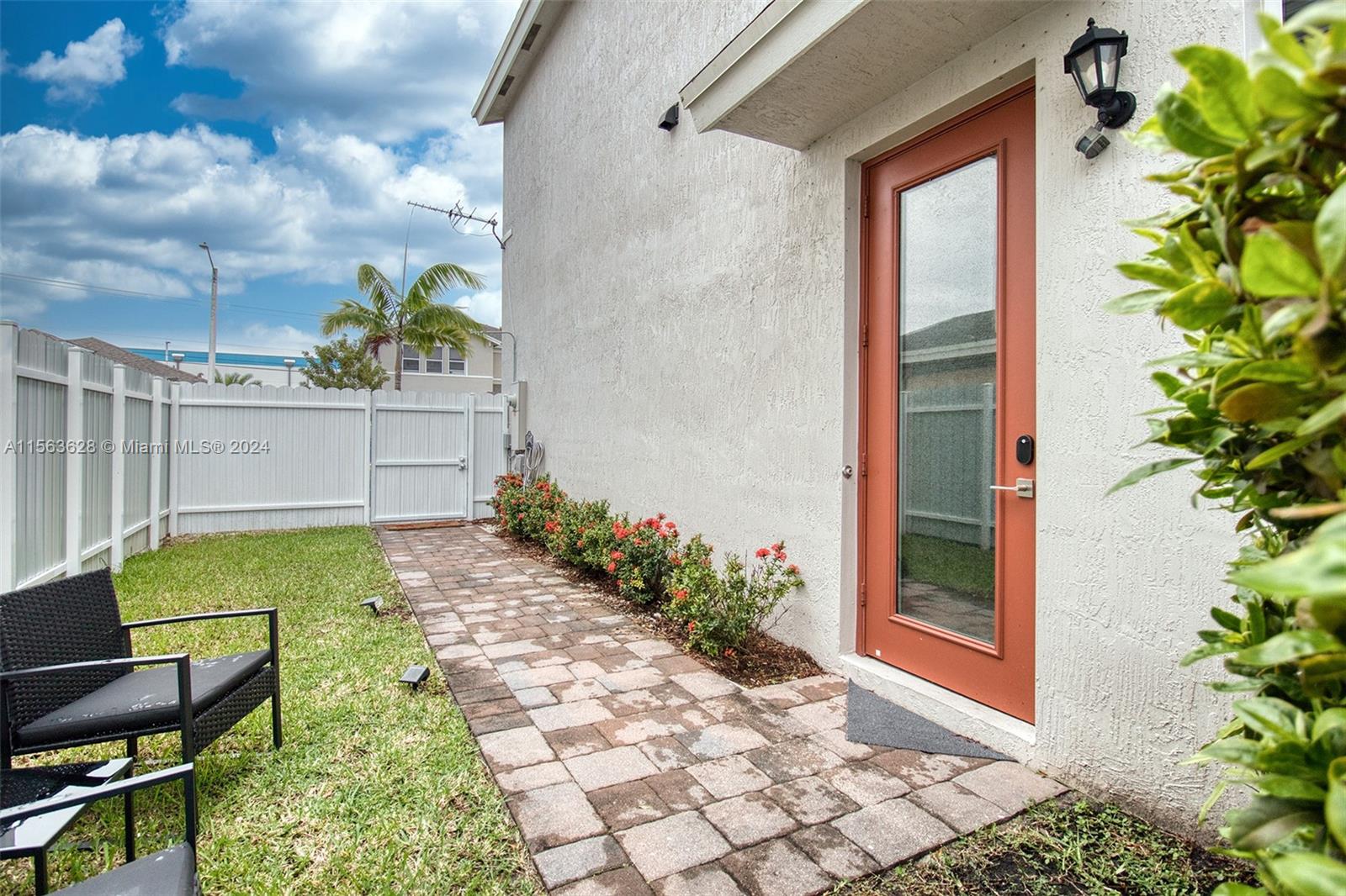 27322 SW 132nd Ct Efficiency, Homestead, Florida 33032, 1 Bedroom Bedrooms, ,1 BathroomBathrooms,Residentiallease,For Rent,27322 SW 132nd Ct Efficiency,A11563628