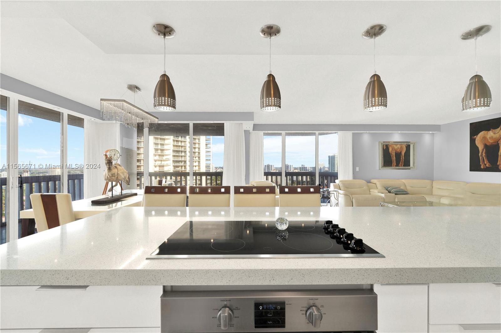 19355 Turnberry Way 22D, Aventura, Florida 33180, 2 Bedrooms Bedrooms, ,2 BathroomsBathrooms,Residential,For Sale,19355 Turnberry Way 22D,A11565671