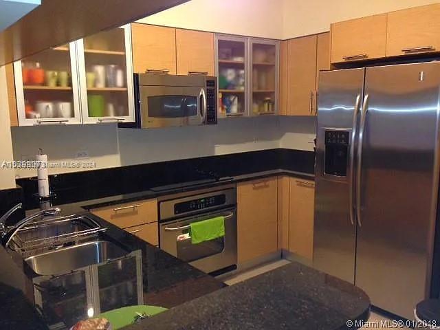 31 SE 5th St 2305, Miami, Florida 33131, 1 Bedroom Bedrooms, ,1 BathroomBathrooms,Residentiallease,For Rent,31 SE 5th St 2305,A11560823