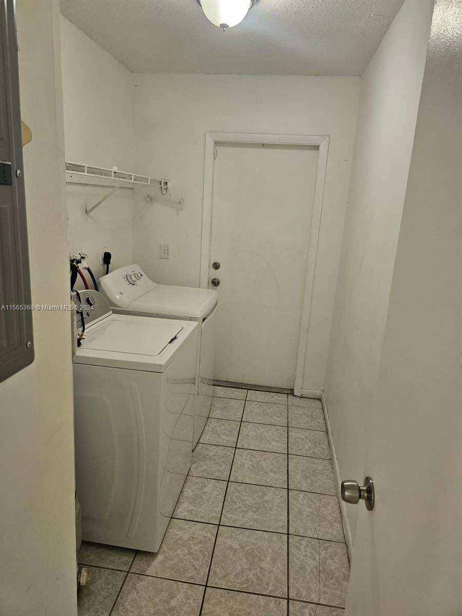 545 SW 5th St, Florida City, Florida 33034, 3 Bedrooms Bedrooms, ,2 BathroomsBathrooms,Residential,For Sale,545 SW 5th St,A11565368