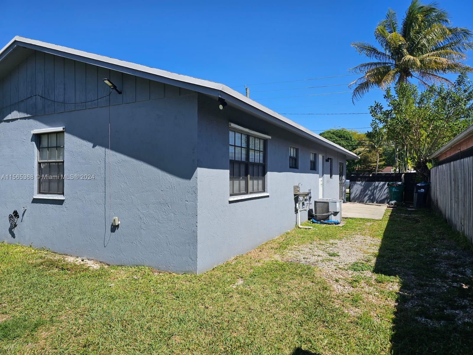 545 SW 5th St, Florida City, Florida 33034, 3 Bedrooms Bedrooms, ,2 BathroomsBathrooms,Residential,For Sale,545 SW 5th St,A11565368