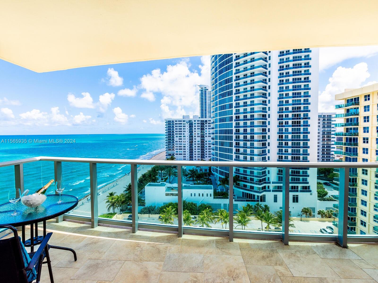 Hollywood, Florida 33019, ,1 BathroomBathrooms,Residentiallease,For Rent,A11565935