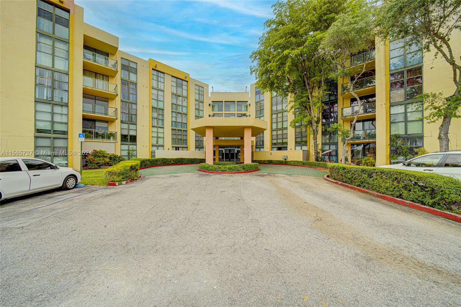 11780 SW 18th St #114-2 For Sale A11565727, FL