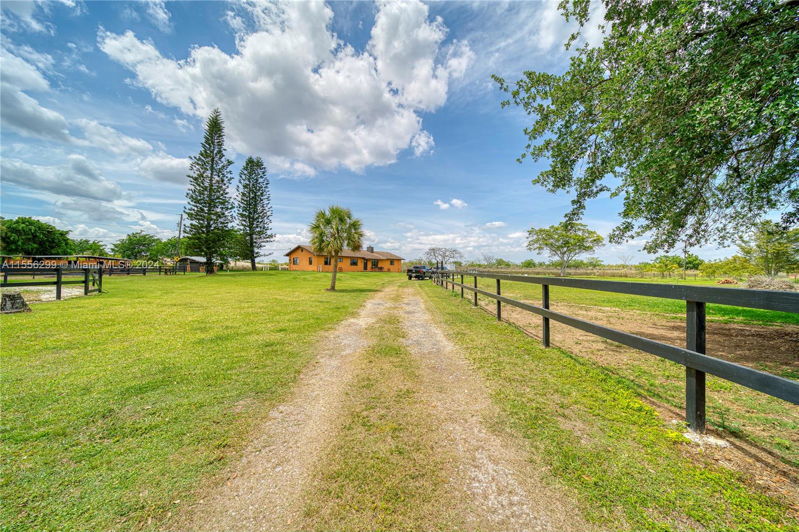 19980 SW 207th Ave, Miami, Florida 33187, 2 Bedrooms Bedrooms, ,2 BathroomsBathrooms,Residential,For Sale,19980 SW 207th Ave,A11556299