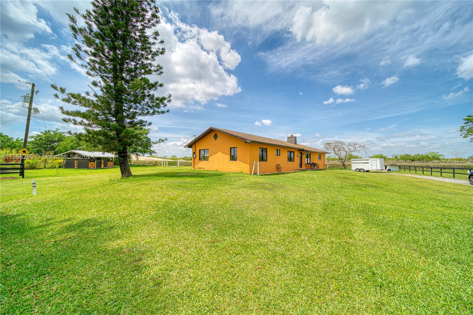 19980 SW 207th Ave, Miami, Florida 33187, 2 Bedrooms Bedrooms, ,2 BathroomsBathrooms,Residential,For Sale,19980 SW 207th Ave,A11556299