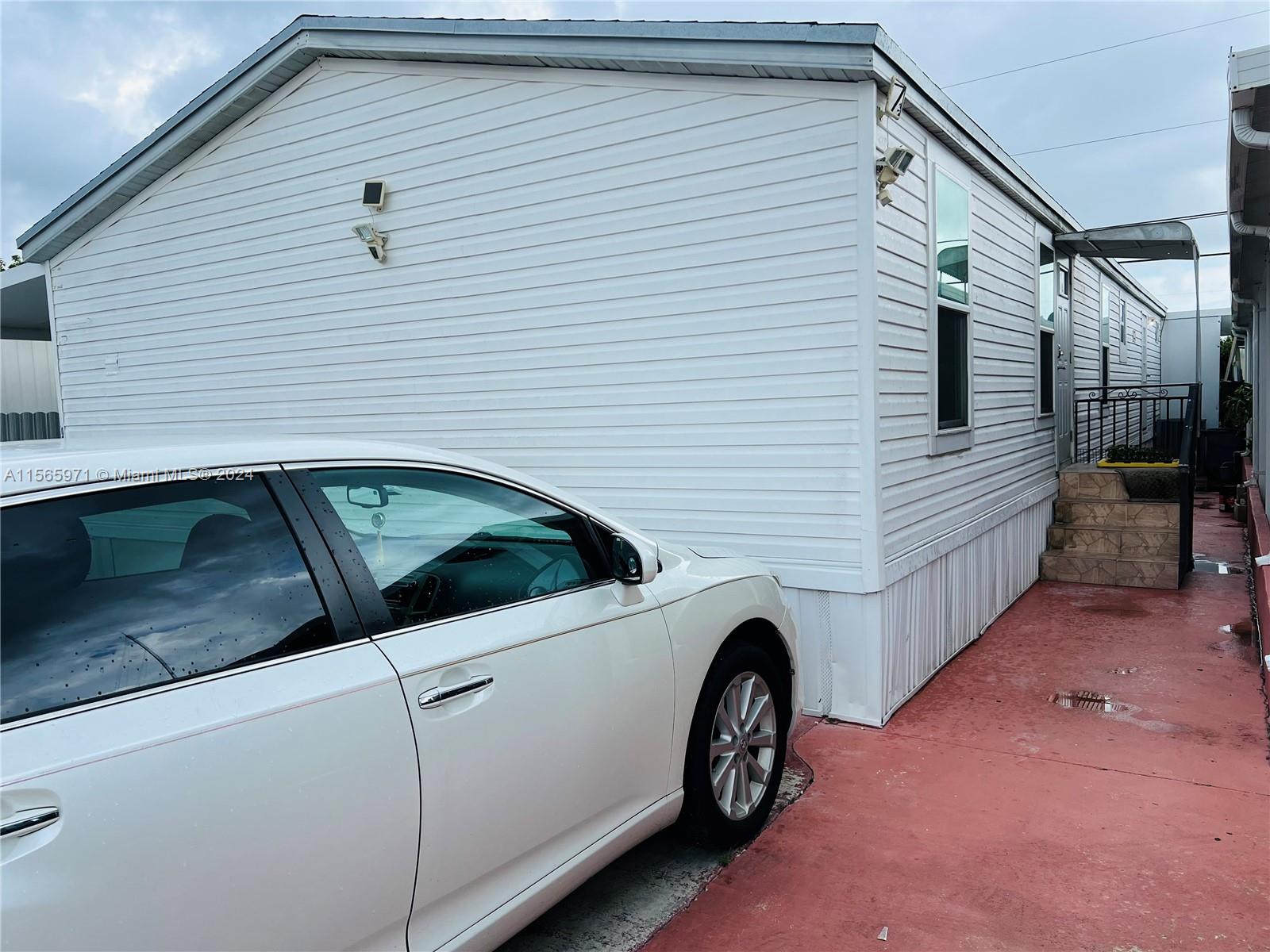 Miami, Florida 33170, 4 Bedrooms Bedrooms, ,3 BathroomsBathrooms,Residential,For Sale,A11565971