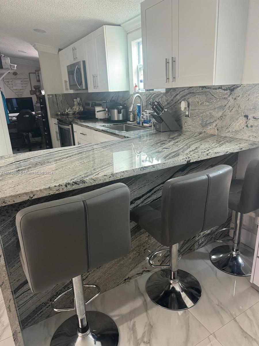 Miami, Florida 33170, 4 Bedrooms Bedrooms, ,3 BathroomsBathrooms,Residential,For Sale,A11565971