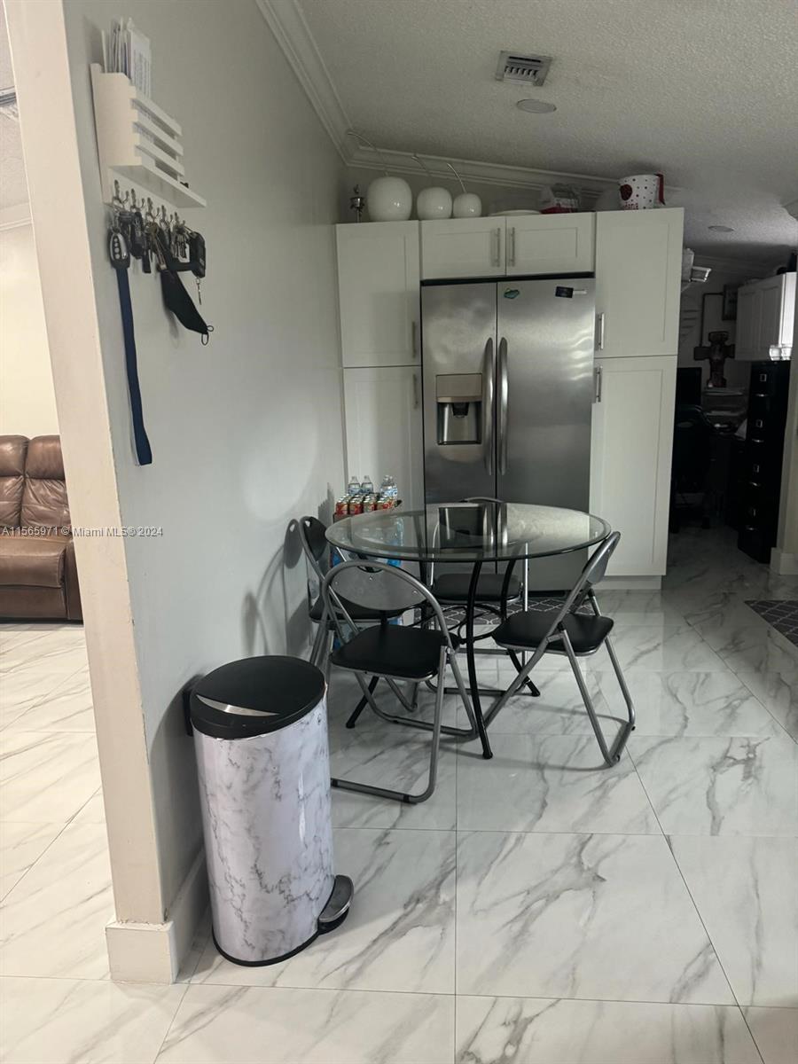 Miami, Florida 33170, 4 Bedrooms Bedrooms, ,3 BathroomsBathrooms,Residential,For Sale,A11565971