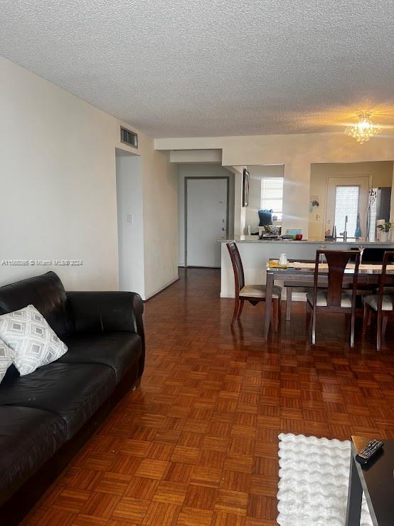 319 NE 14th Ave 702, Hallandale Beach, Florida 33009, 2 Bedrooms Bedrooms, ,2 BathroomsBathrooms,Residentiallease,For Rent,319 NE 14th Ave 702,A11565095