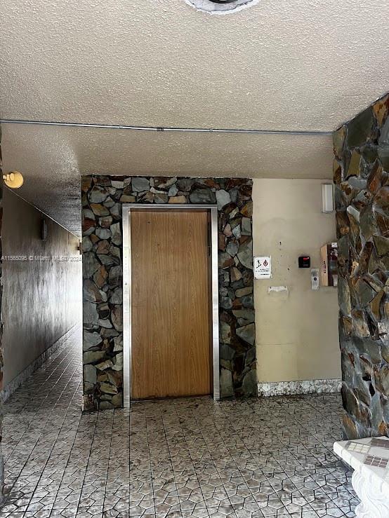 319 NE 14th Ave 702, Hallandale Beach, Florida 33009, 2 Bedrooms Bedrooms, ,2 BathroomsBathrooms,Residentiallease,For Rent,319 NE 14th Ave 702,A11565095