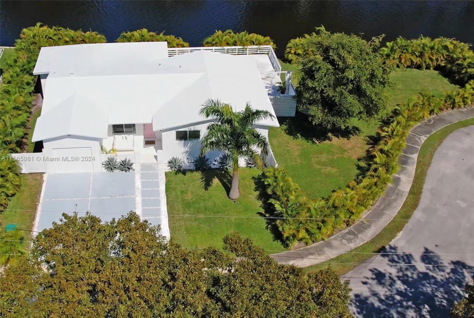 845 NW 87th St, Miami, Florida 33150, 3 Bedrooms Bedrooms, ,2 BathroomsBathrooms,Residential,For Sale,845 NW 87th St,A11565981