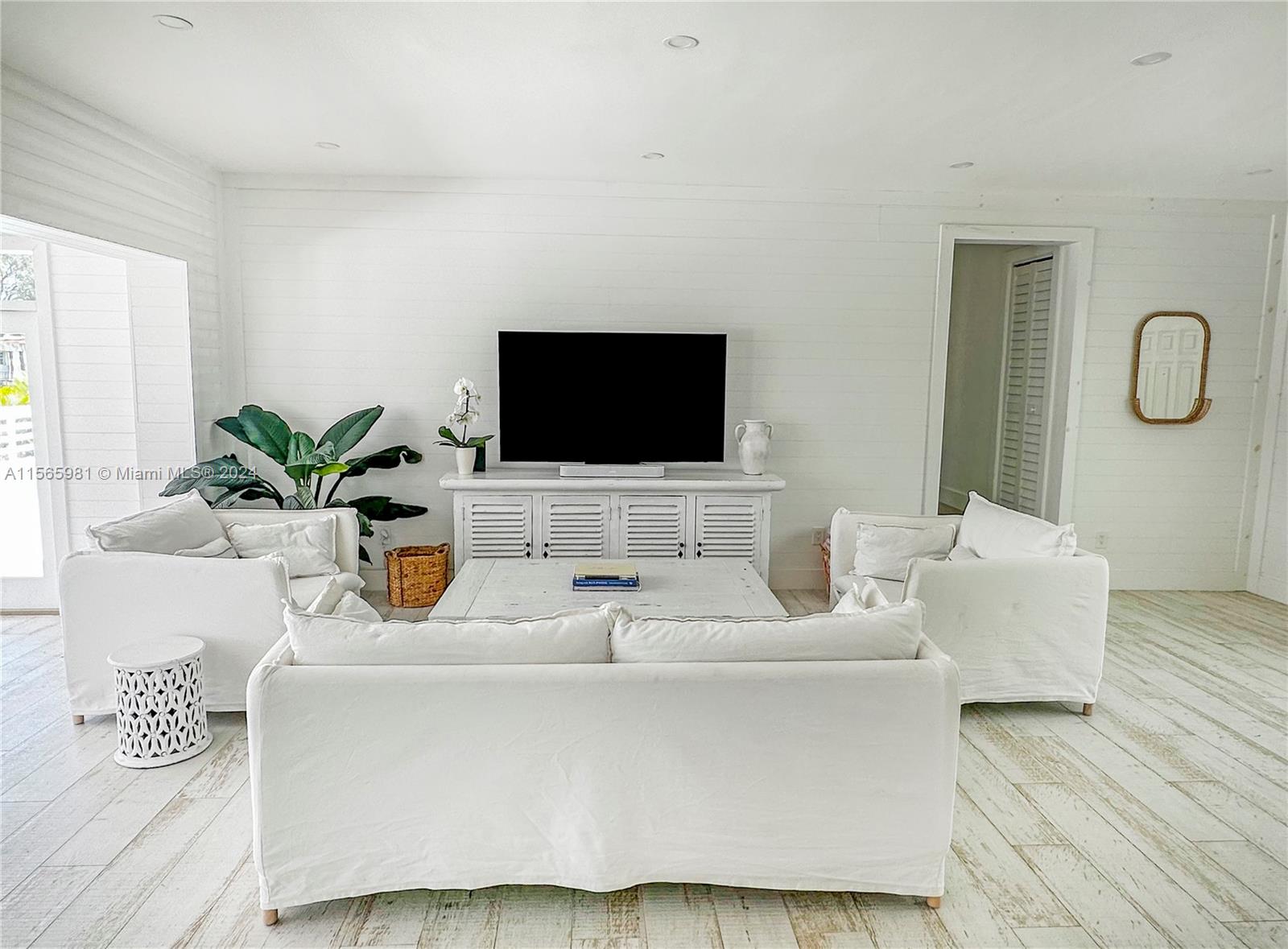 845 NW 87th St, Miami, Florida 33150, 3 Bedrooms Bedrooms, ,2 BathroomsBathrooms,Residential,For Sale,845 NW 87th St,A11565981