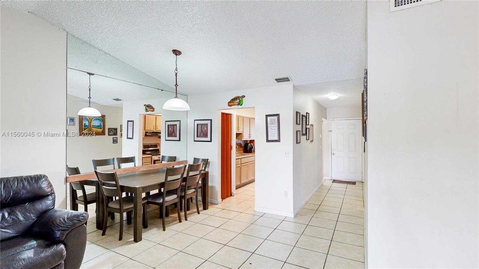 1421 S Audubon Dr, Homestead, Florida 33035, 2 Bedrooms Bedrooms, ,2 BathroomsBathrooms,Residential,For Sale,1421 S Audubon Dr,A11560045