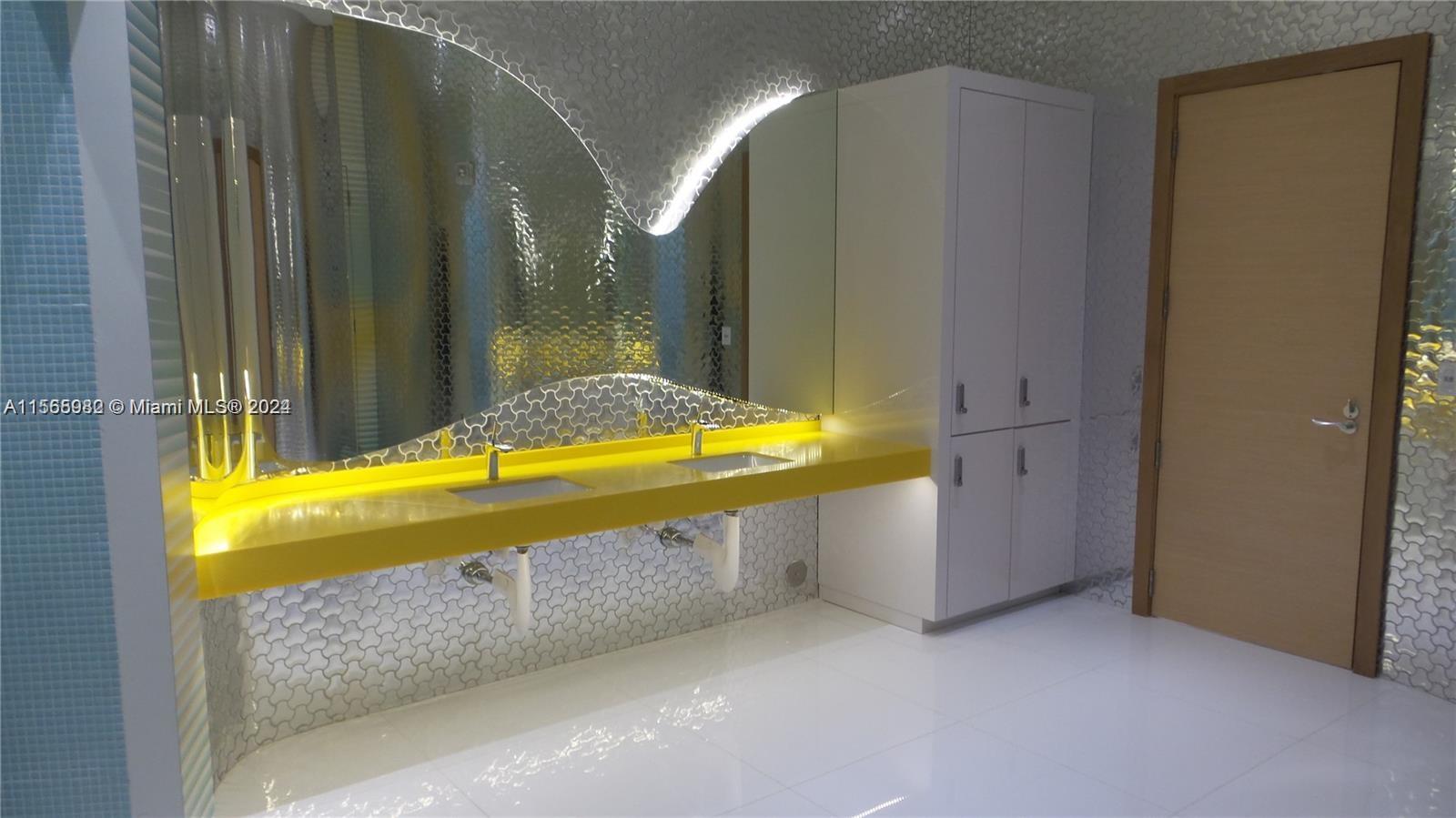 501 NE 31st St 2805, Miami, Florida 33137, 1 Bedroom Bedrooms, ,1 BathroomBathrooms,Residentiallease,For Rent,501 NE 31st St 2805,A11565982